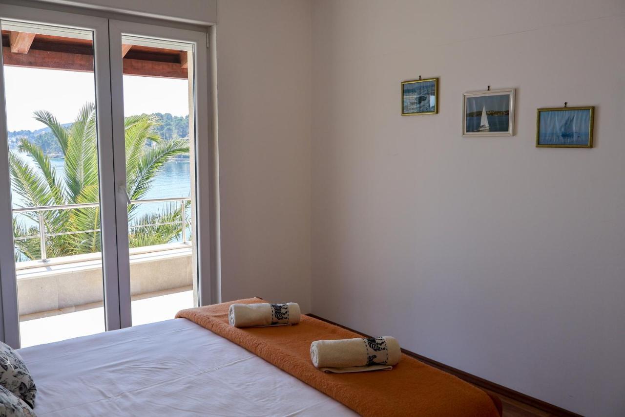 Apartman Klara Lumbarda Luaran gambar